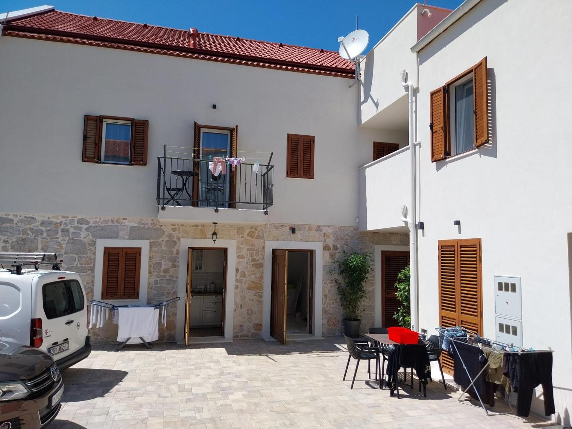 Apartments Miamare 2 Primošten Exterior foto