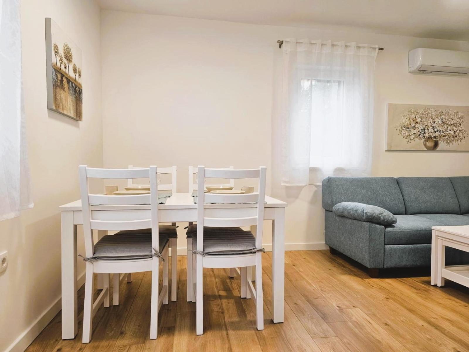 Apartments Miamare 2 Primošten Habitación foto